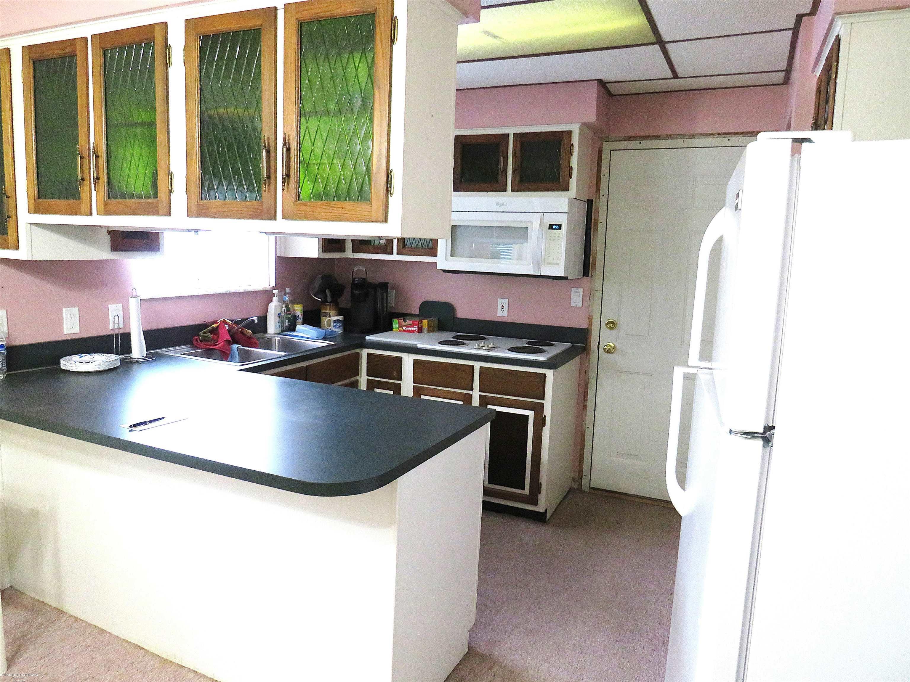 Columbus, Michigan 48063, United States, 3 Bedrooms Bedrooms, ,2 BathroomsBathrooms,Residential,Pending,76926