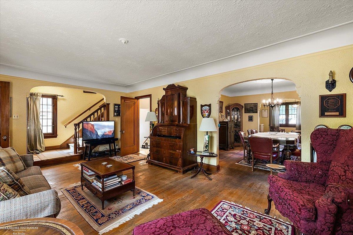 Detroit, Michigan 48224, United States, 3 Bedrooms Bedrooms, ,2 BathroomsBathrooms,Residential,Active,166234