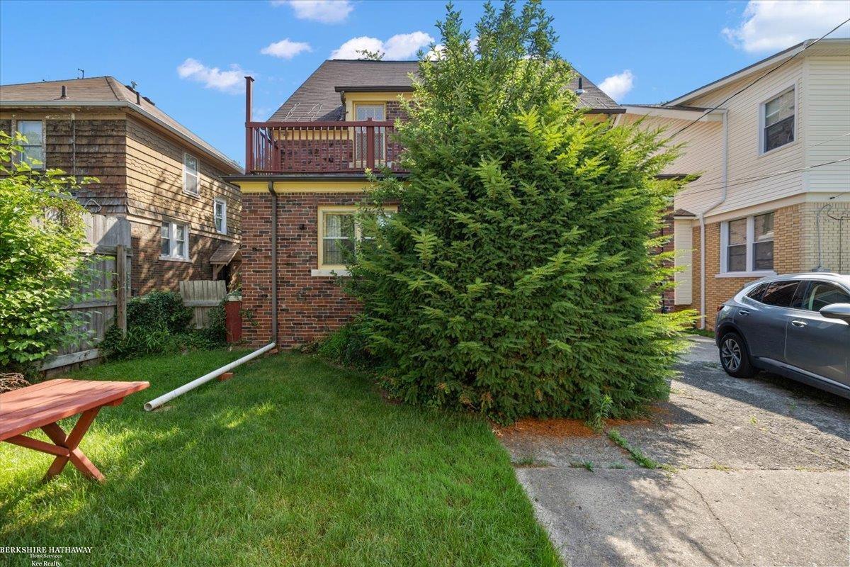 Detroit, Michigan 48224, United States, 3 Bedrooms Bedrooms, ,2 BathroomsBathrooms,Residential,Active,166234