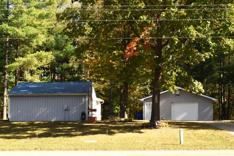 A home in Gladwin