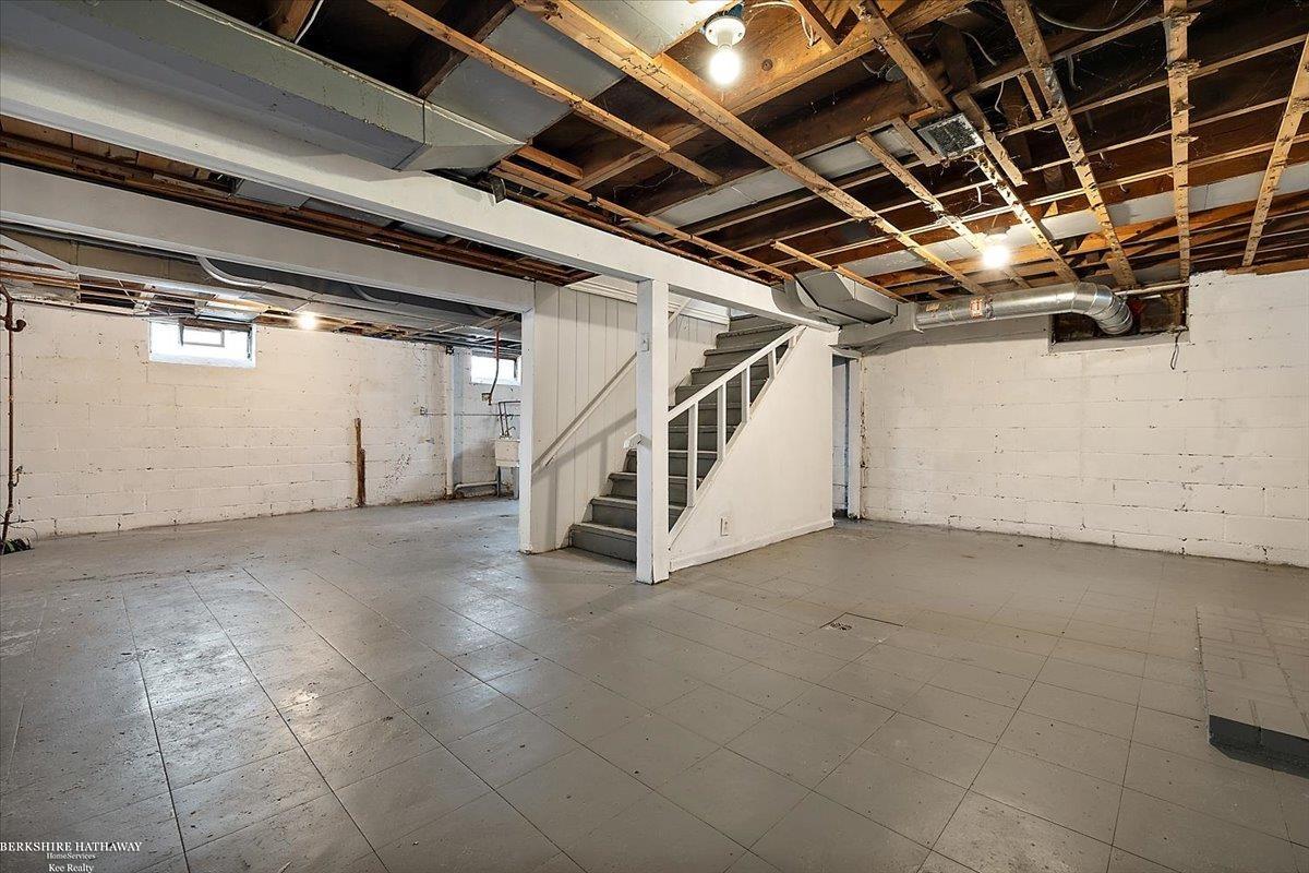 Detroit, Michigan 48224, United States, 3 Bedrooms Bedrooms, ,2 BathroomsBathrooms,Residential,Active,174156