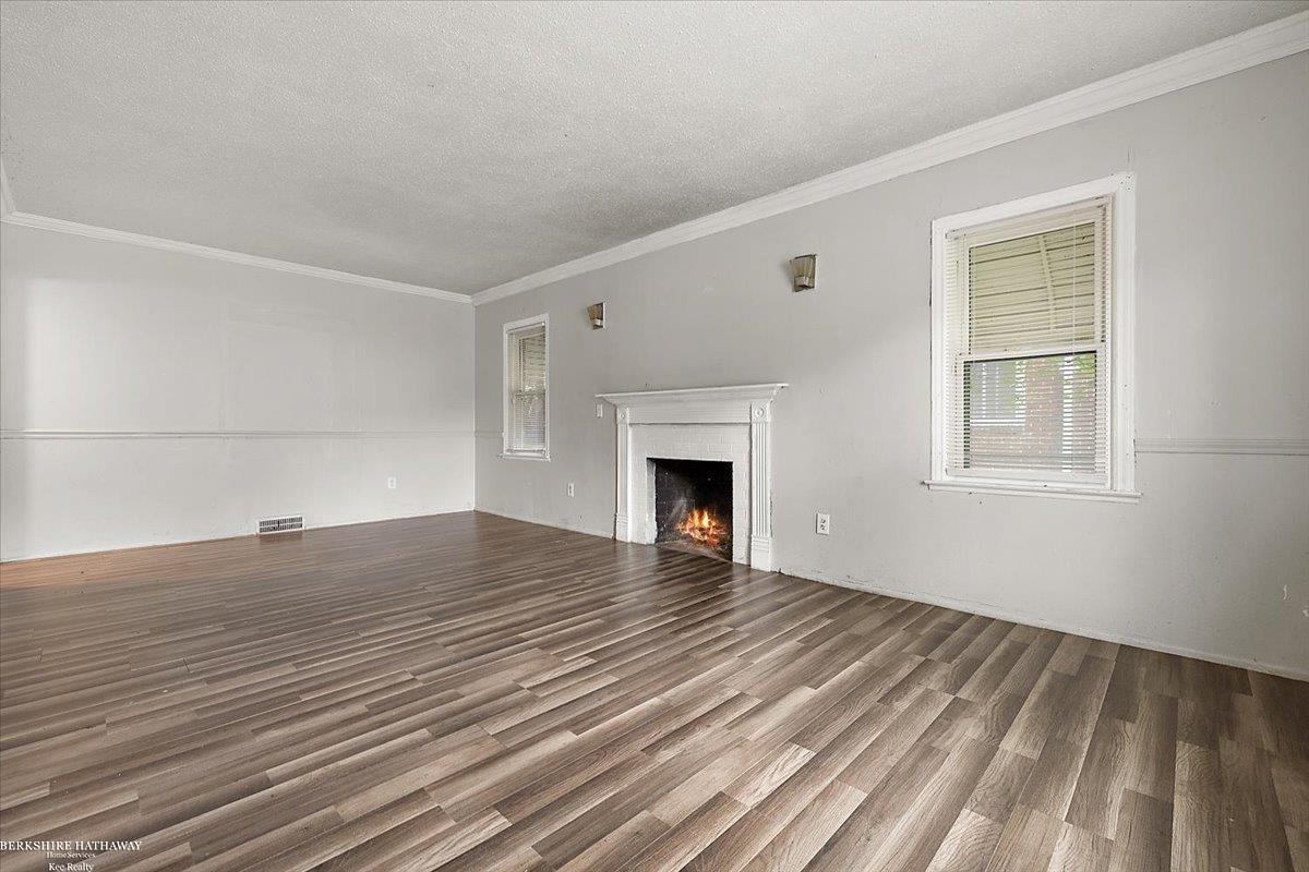 Detroit, Michigan 48224, United States, 3 Bedrooms Bedrooms, ,2 BathroomsBathrooms,Residential,Active,174156