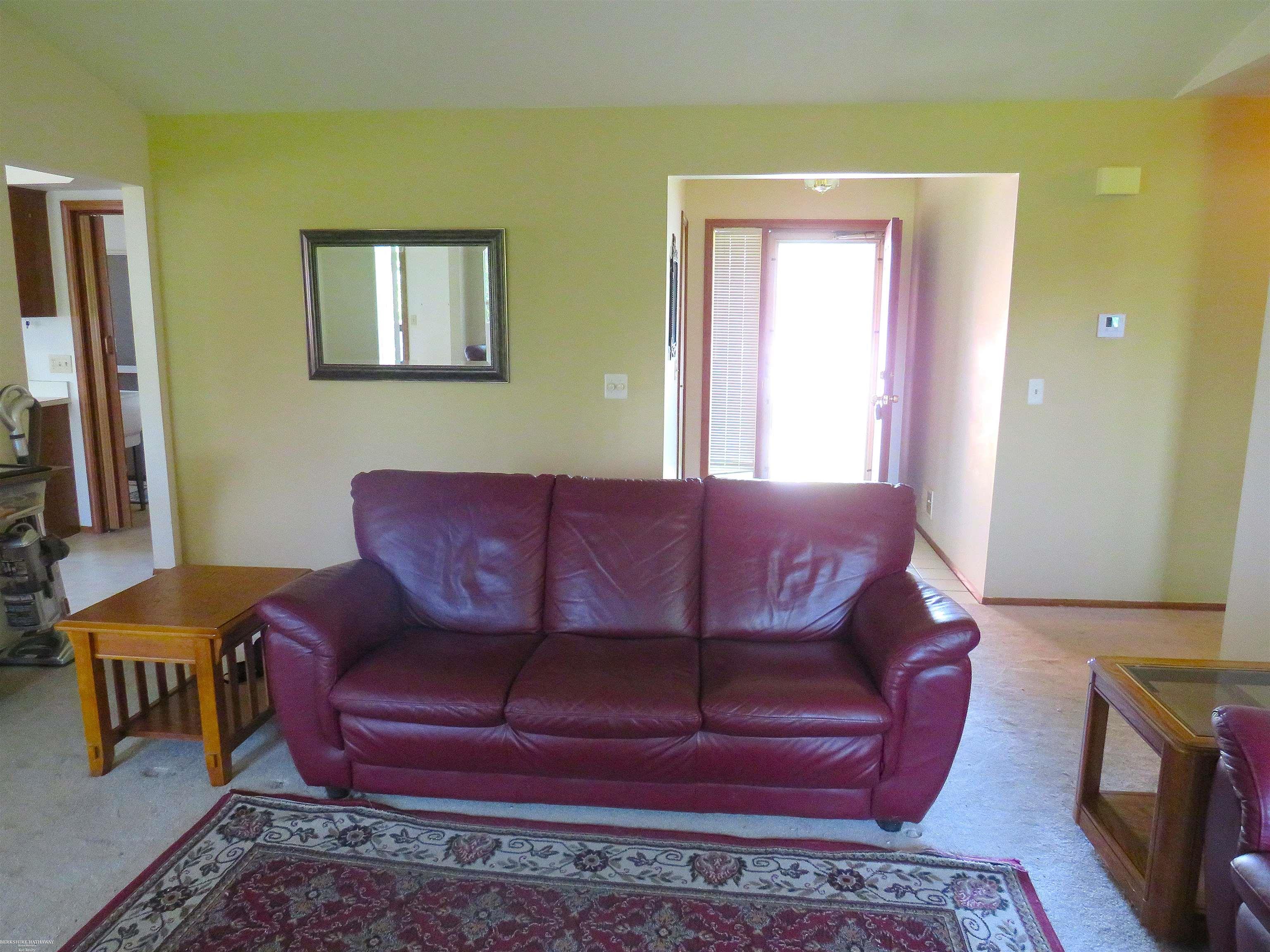 Warren, Michigan 48092, United States, 3 Bedrooms Bedrooms, ,2 BathroomsBathrooms,Residential,Pending,148683