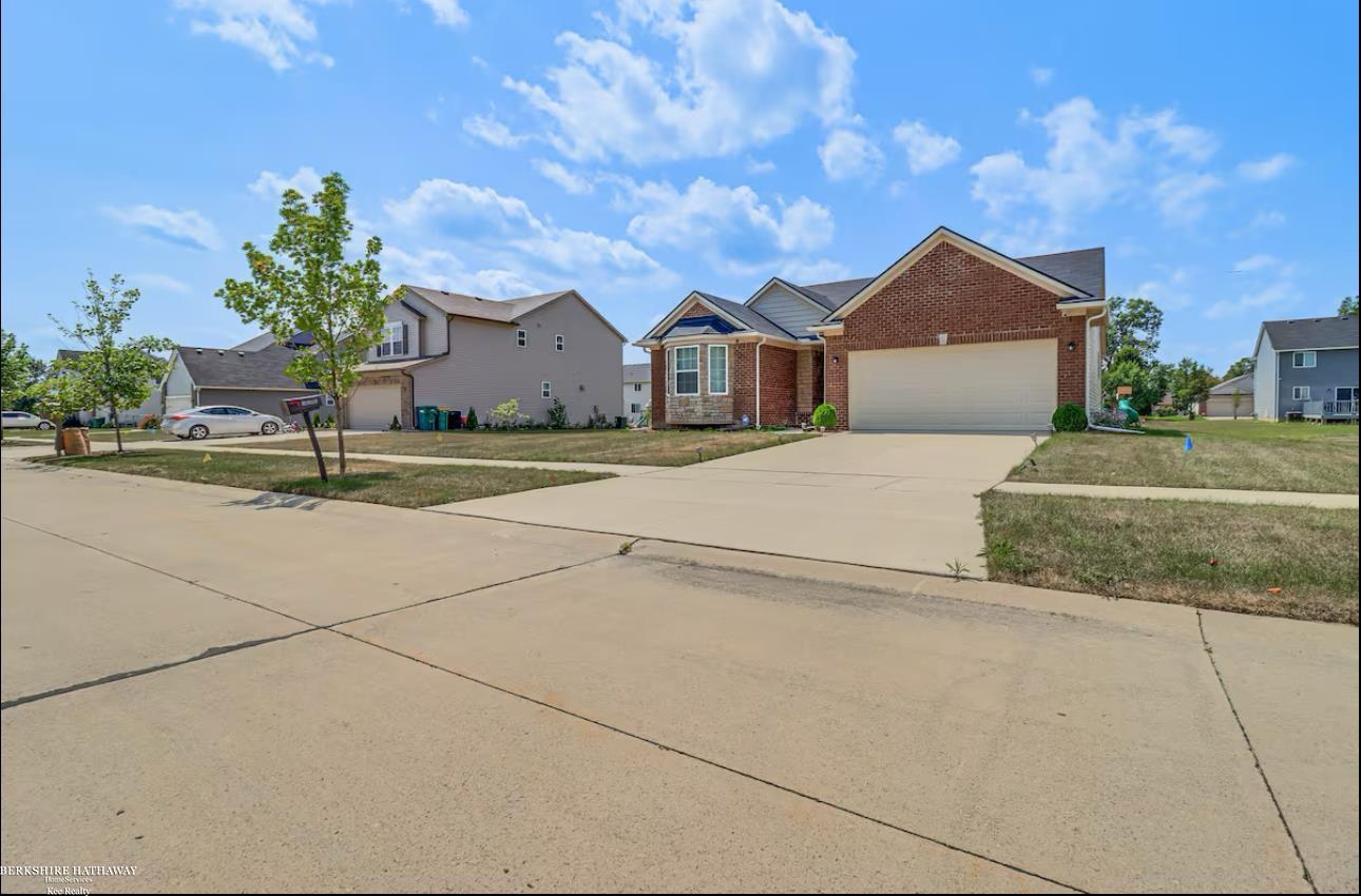 Romulus, Michigan 48174, United States, 3 Bedrooms Bedrooms, ,2 BathroomsBathrooms,Residential,Pending,137052