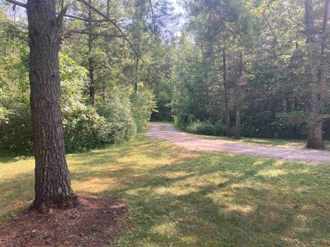 A home in Gladwin