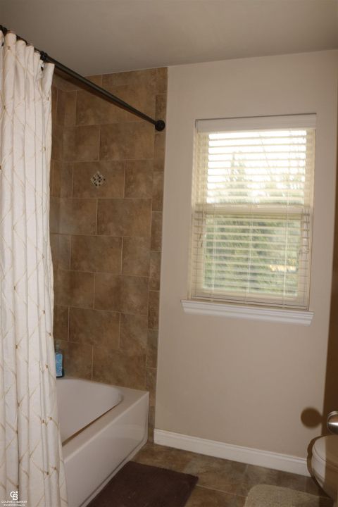 listing image 30