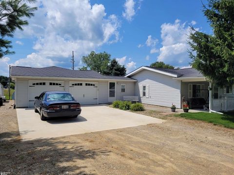 A home in Lapeer