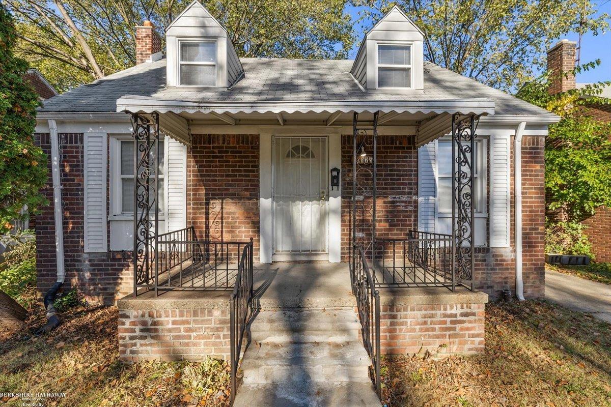 Detroit, Michigan 48224, United States, 3 Bedrooms Bedrooms, ,1 BathroomBathrooms,Residential,Active,227194