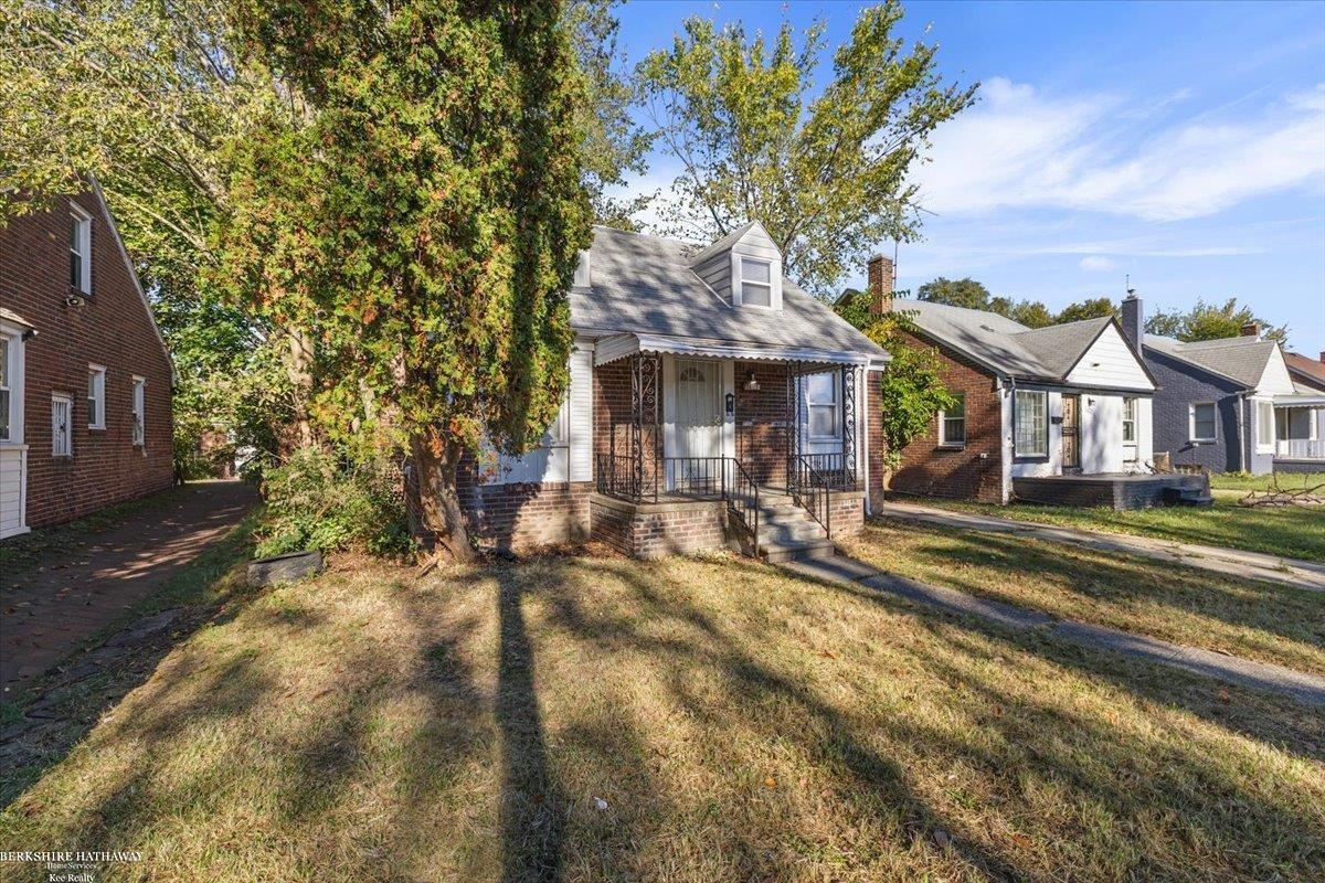Detroit, Michigan 48224, United States, 3 Bedrooms Bedrooms, ,1 BathroomBathrooms,Residential,Active,227194