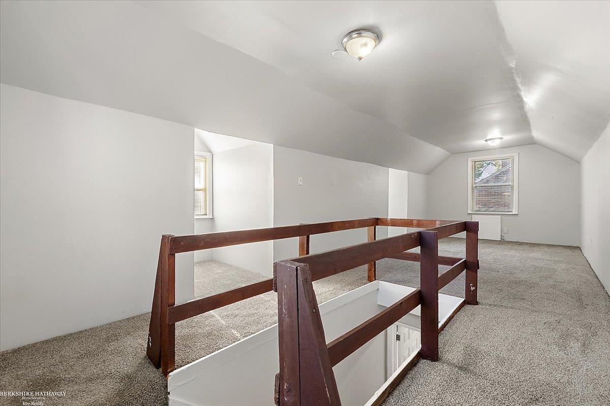 Detroit, Michigan 48224, United States, 3 Bedrooms Bedrooms, ,1 BathroomBathrooms,Residential,Active,227194