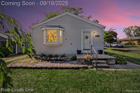 2113 Spaulding Road Monroe MI 48162