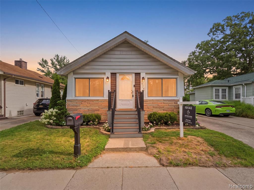 524 Pearson Street