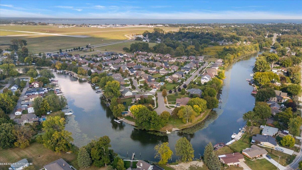 Harrison Twp, Michigan 48045, United States, 4 Bedrooms Bedrooms, ,3 BathroomsBathrooms,Residential,Active,213699