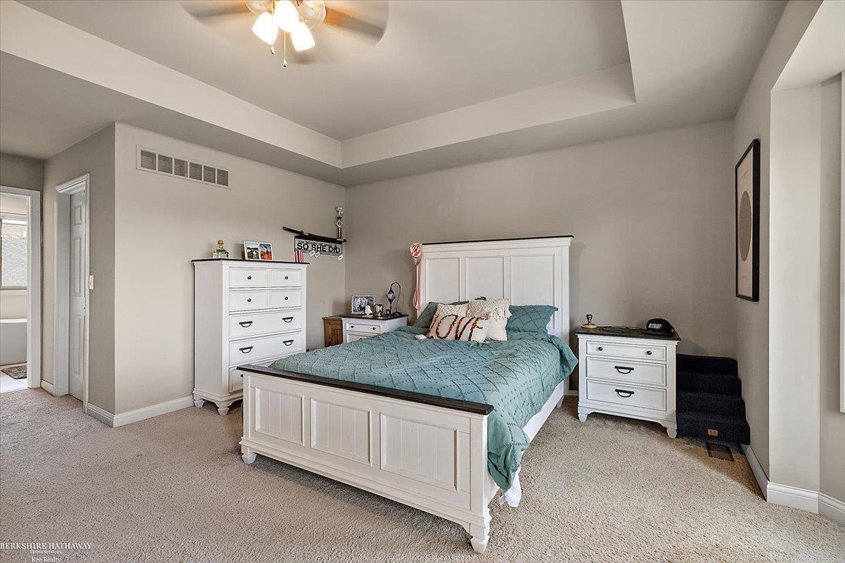 Harrison Twp, Michigan 48045, United States, 4 Bedrooms Bedrooms, ,3 BathroomsBathrooms,Residential,Active,213699