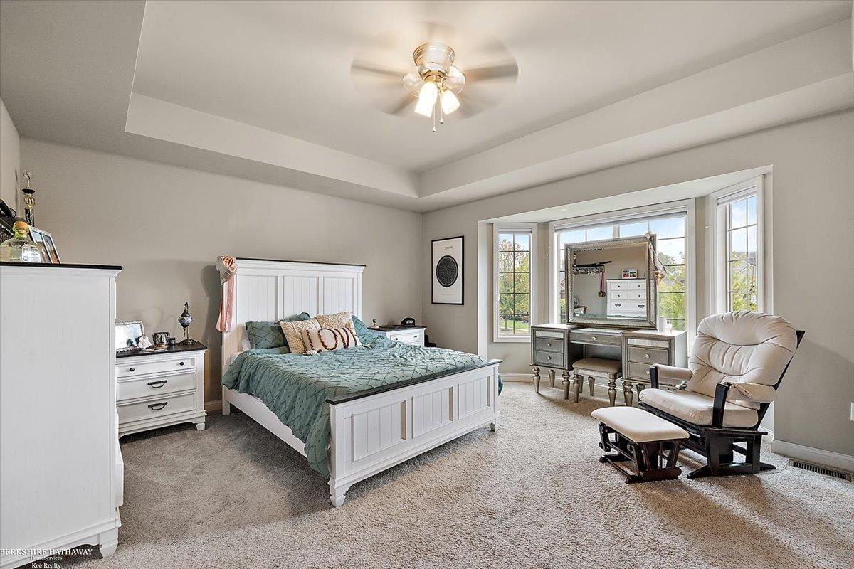 Harrison Twp, Michigan 48045, United States, 4 Bedrooms Bedrooms, ,3 BathroomsBathrooms,Residential,Active,213699