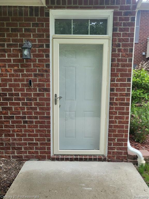 29855 Fox Run Circle