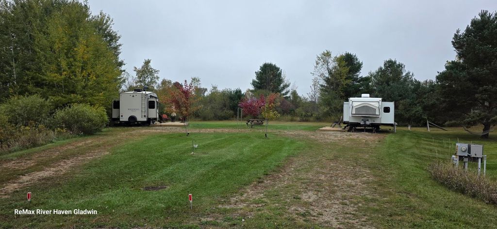 Photo of 2407 Rothbury Court #2408 Rothbury Court, Gladwin, MI 48624 (MLS # 50203910)