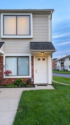 30787 HIDDEN PINES LN, ROSEVILLE, MI 48066 - Image 01ee0e5ecbc1cdaeb1bbf476c6fcecb0/3960485263