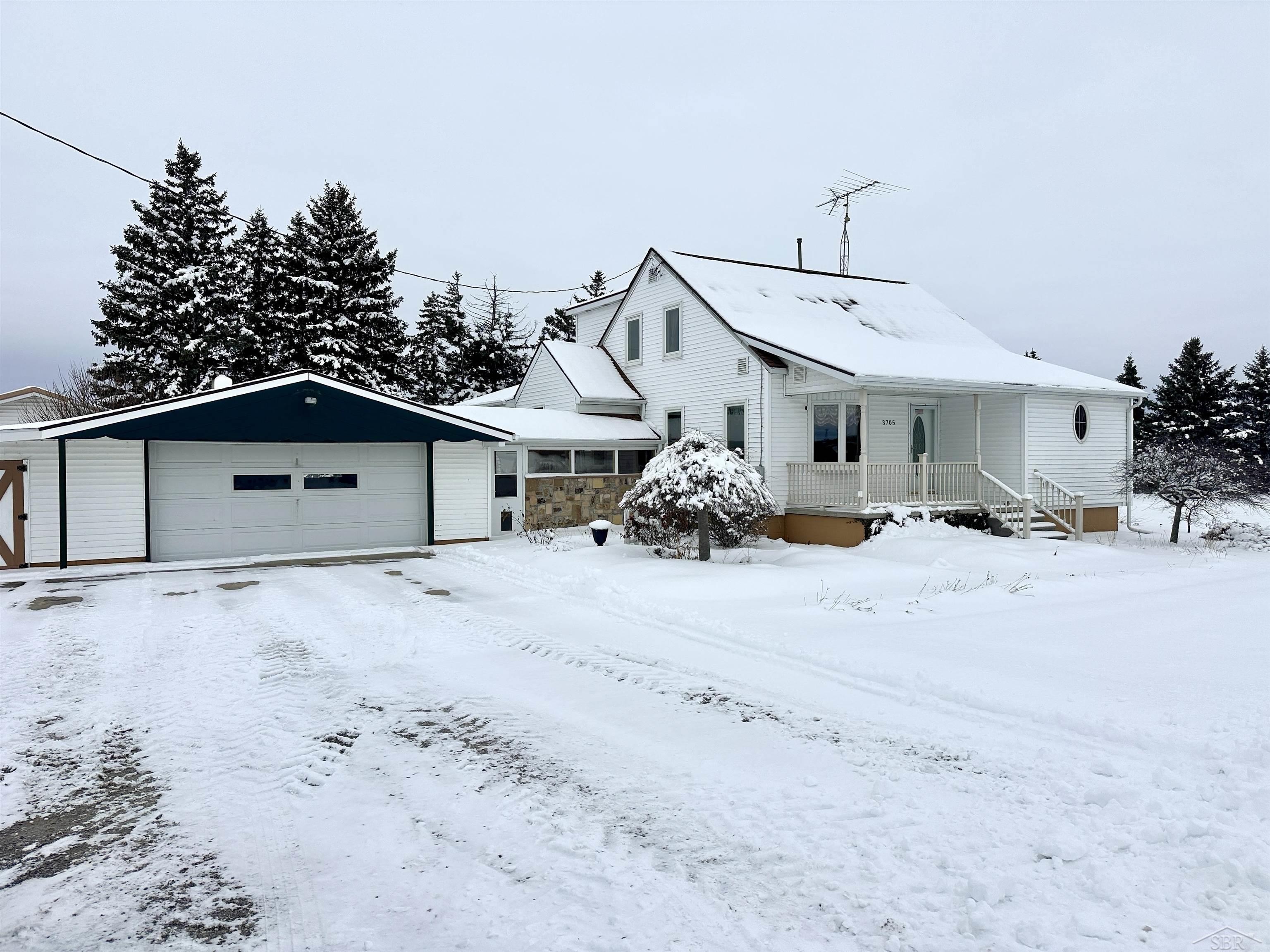 Saginaw, Michigan 48601, United States, 4 Bedrooms Bedrooms, ,2 BathroomsBathrooms,Residential,Active,211451