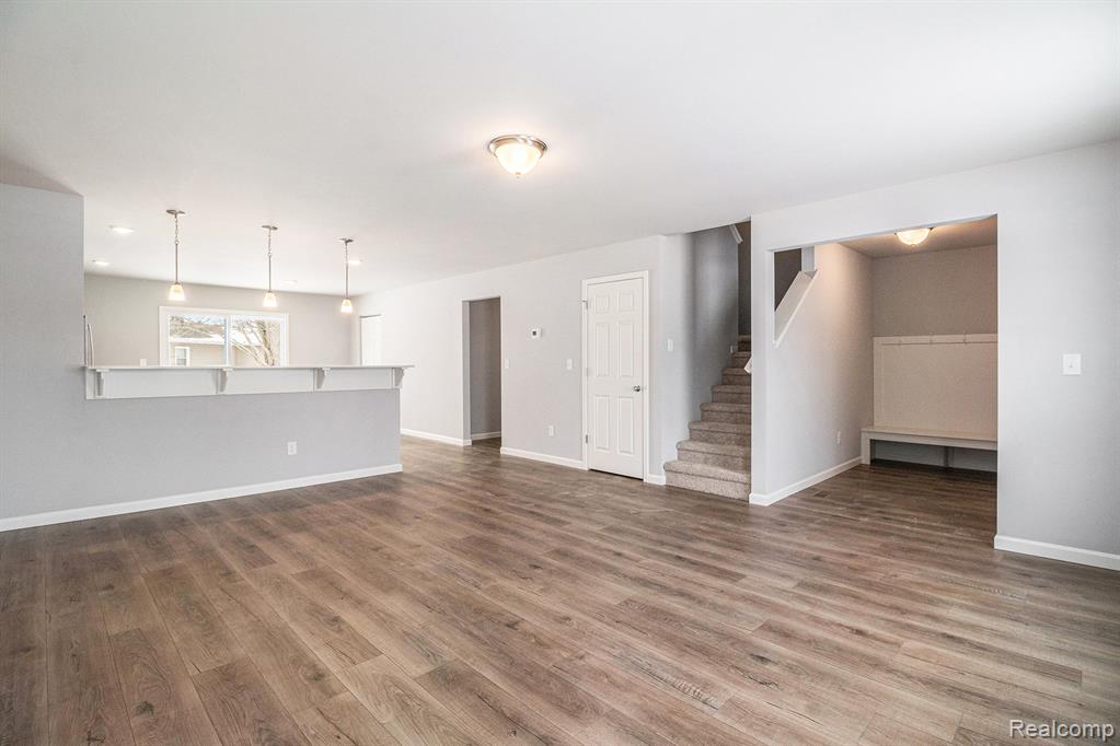 207 Kingsberry Drive