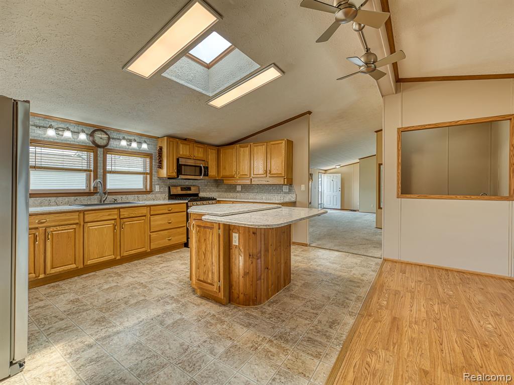 825 Stevens Trail