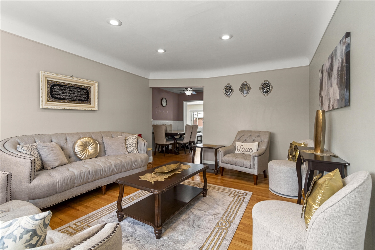 5845 Plainfield Street