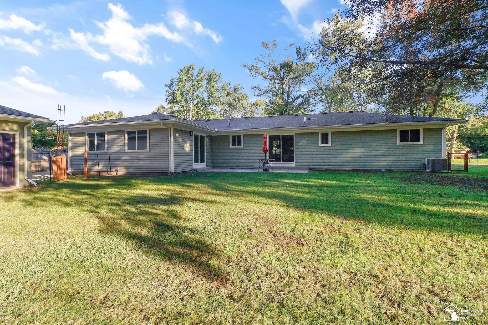 1091 Birchwood Drive