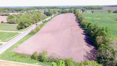 77505 M-40 Lawton MI 49065