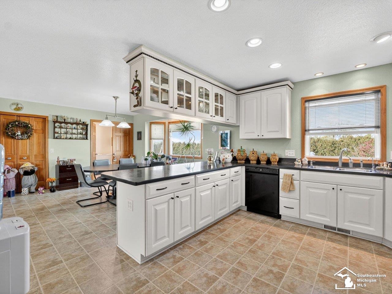 7370 Perch Drive