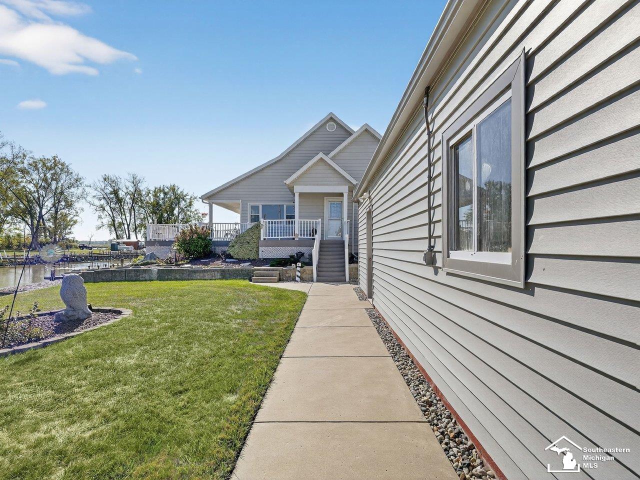 7370 Perch Drive
