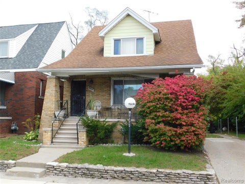 Photo of 15064 Pinehurst Street, Detroit, MI 48238 (MLS # 61037908)