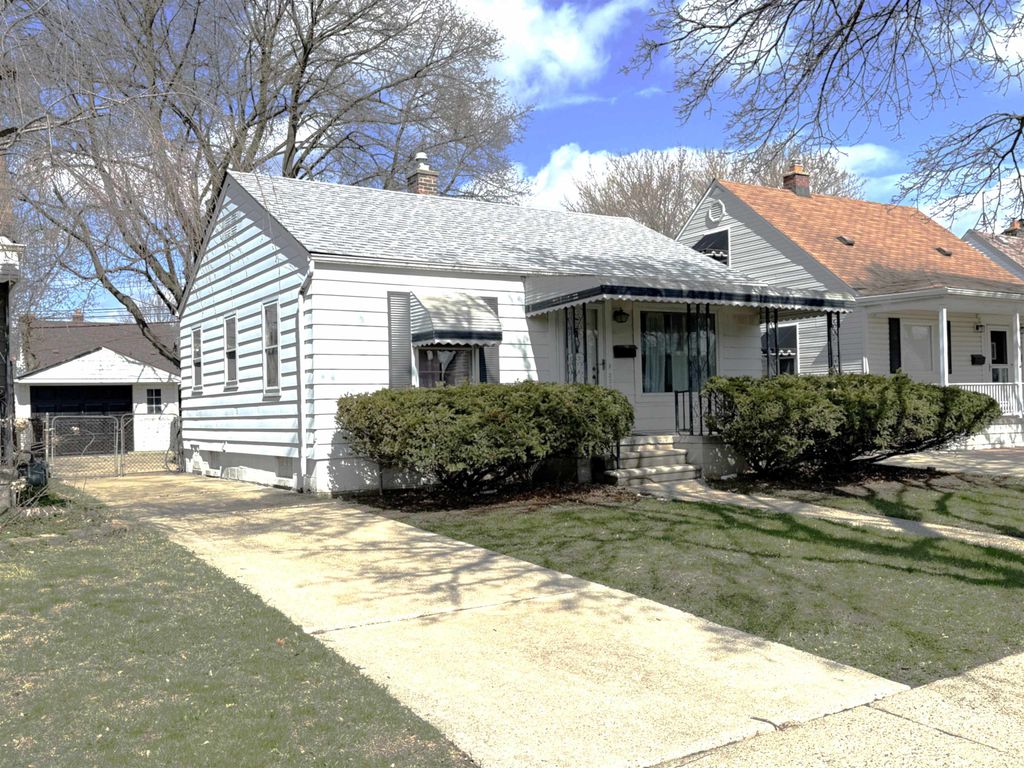 Photo of 3350 Croissant Street, Dearborn, MI 48124 (MLS # 50206973)