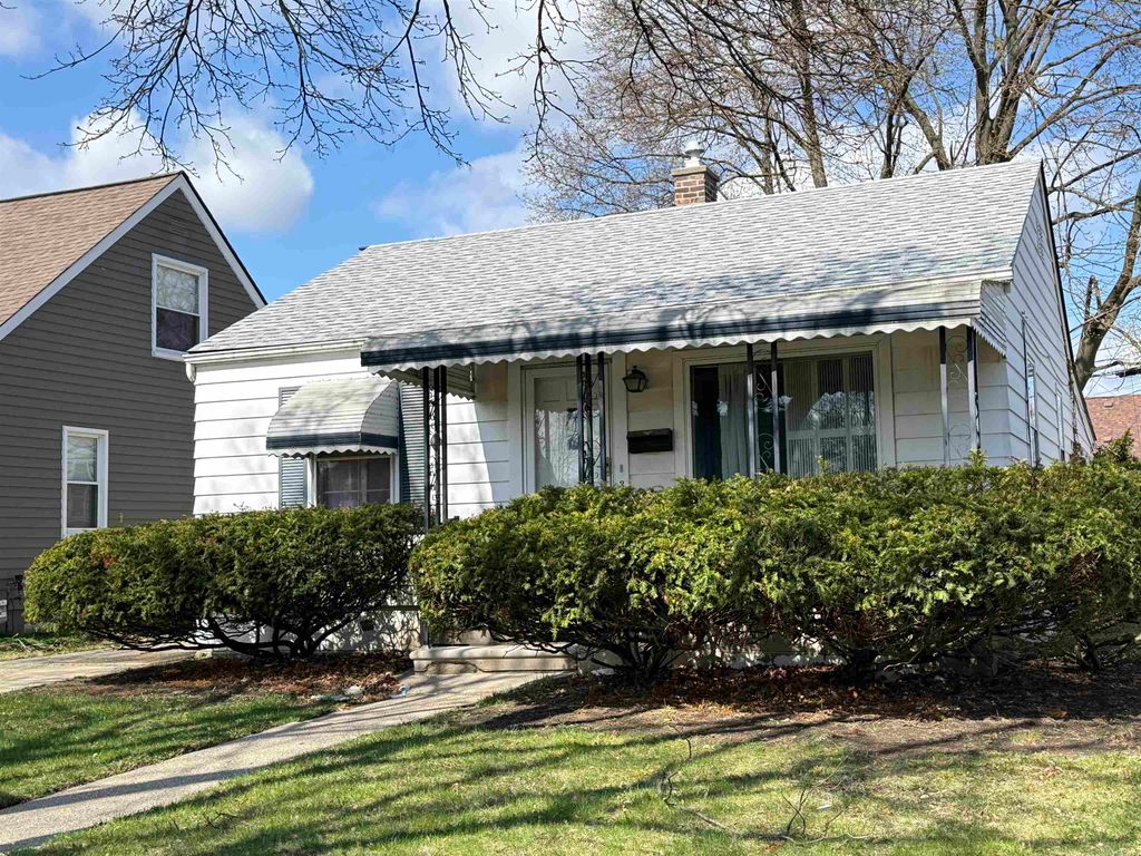 Photo of 3350 Croissant Street, Dearborn, MI 48124 (MLS # 50206973)