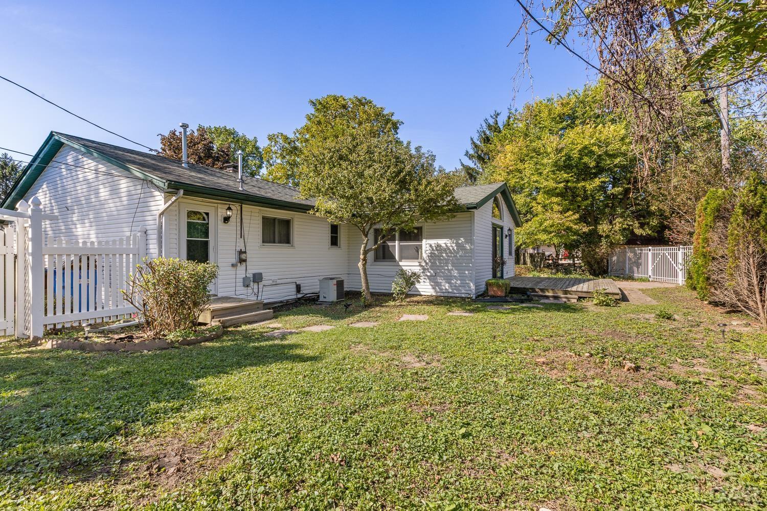 4318 WING Street