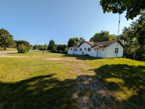 Photo of 254 N Penn Avenue, Mecosta, MI 49332 (MLS # 80070951)