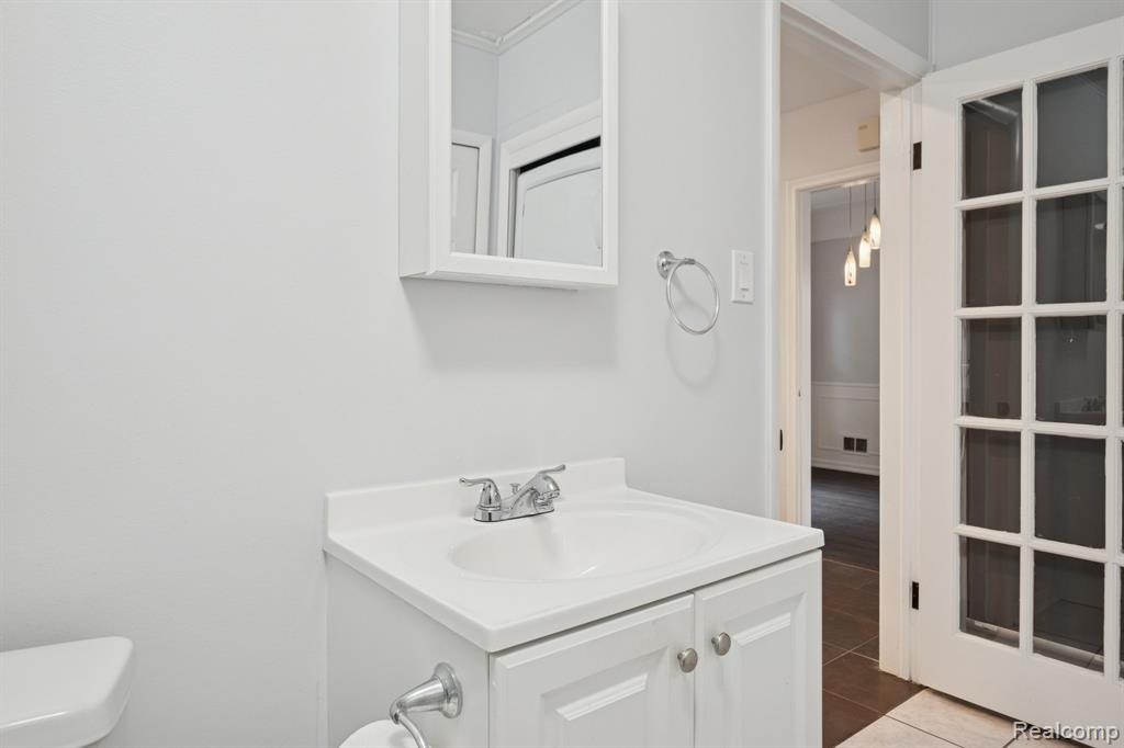 Beverly Hills, Michigan 48025, United States, 3 Bedrooms Bedrooms, ,2 BathroomsBathrooms,Residential,Active,233671