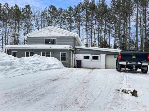 4023 13.75 Road Escanaba MI 49829