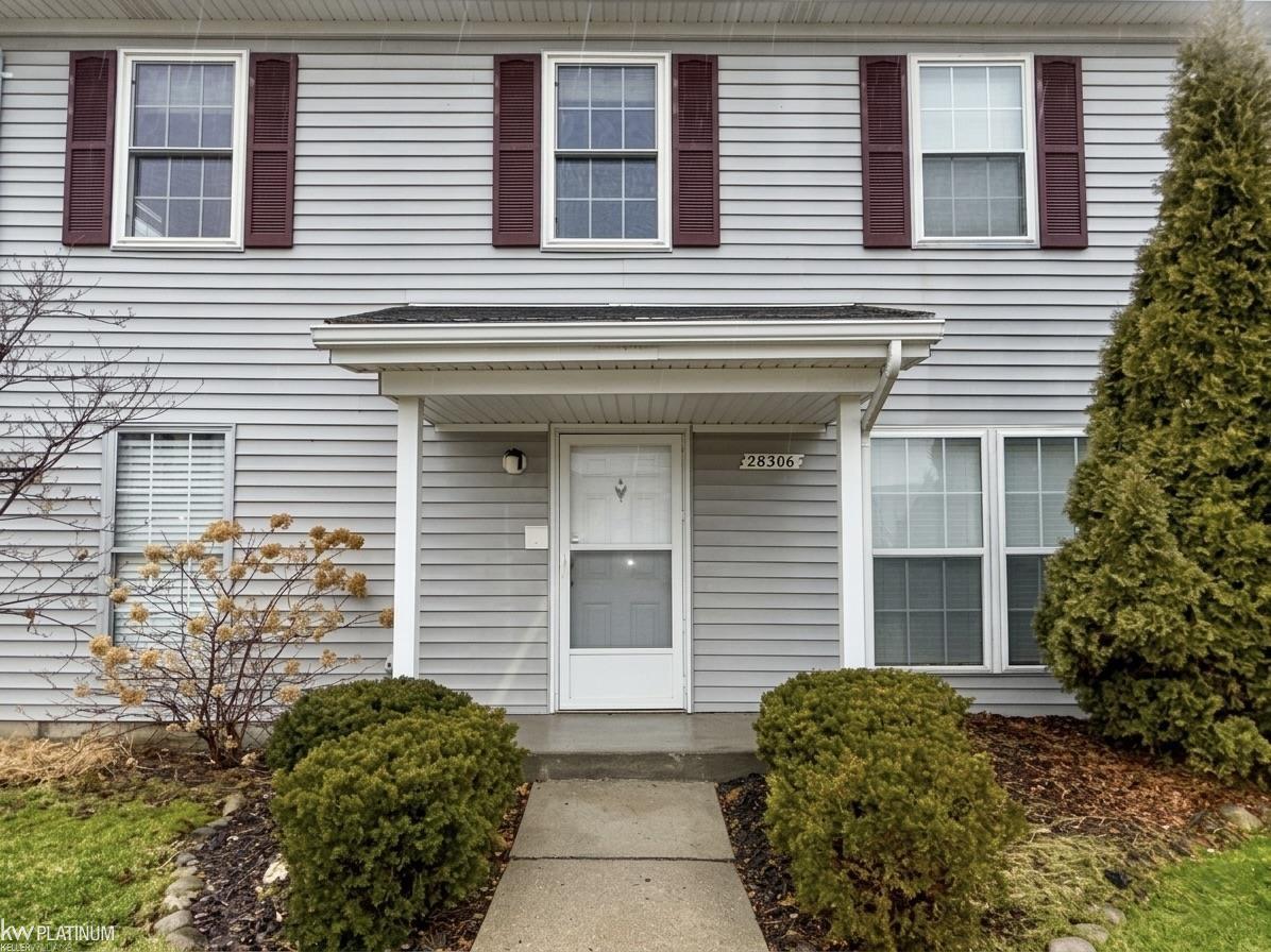 28306 Raleigh Crescent Drive 36