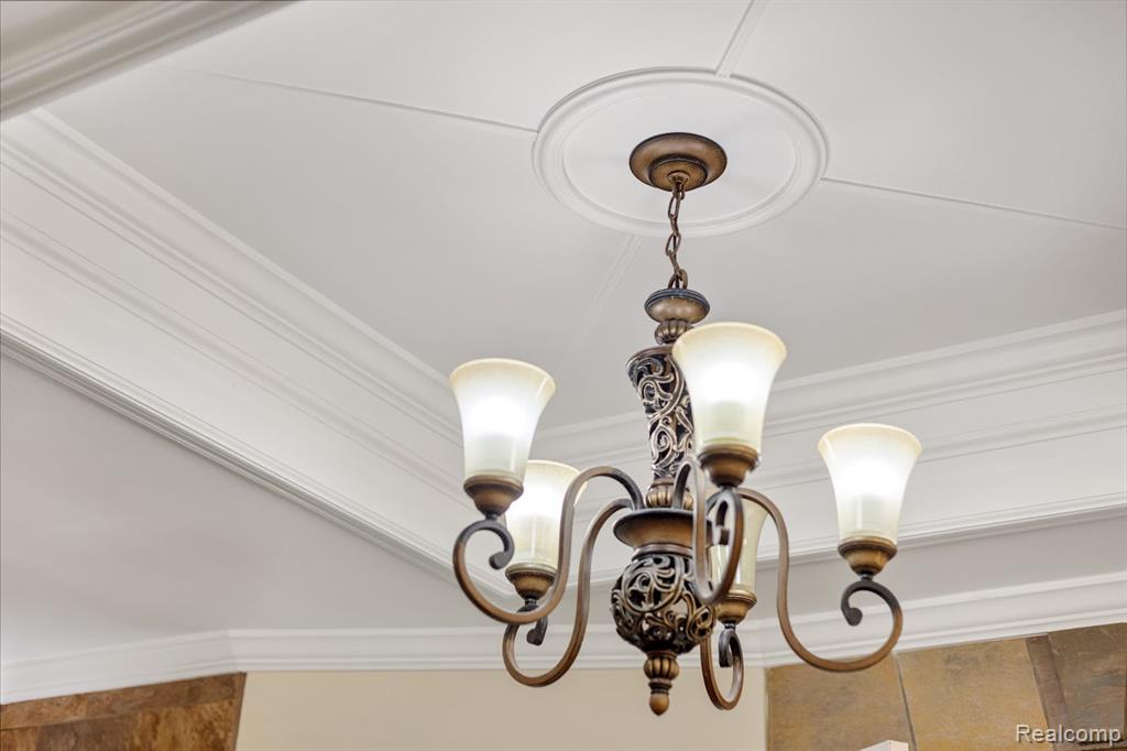 Rochester Hills, Michigan 48309, United States, 4 Bedrooms Bedrooms, ,3 BathroomsBathrooms,Residential,Active,192832