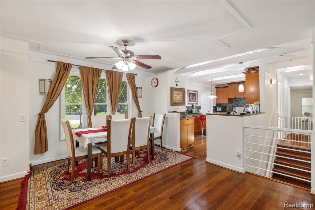 Rochester Hills, Michigan 48309, United States, 4 Bedrooms Bedrooms, ,3 BathroomsBathrooms,Residential,Active,192832