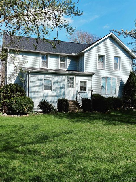 Photo of 8135 Berkey Highway, Blissfield, MI 49228 (MLS # 50204716)