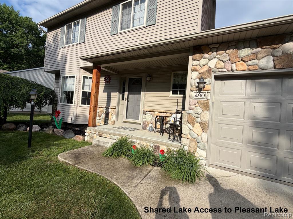 490 Cove View Drive