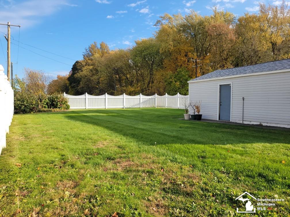 1132 N Macomb Street