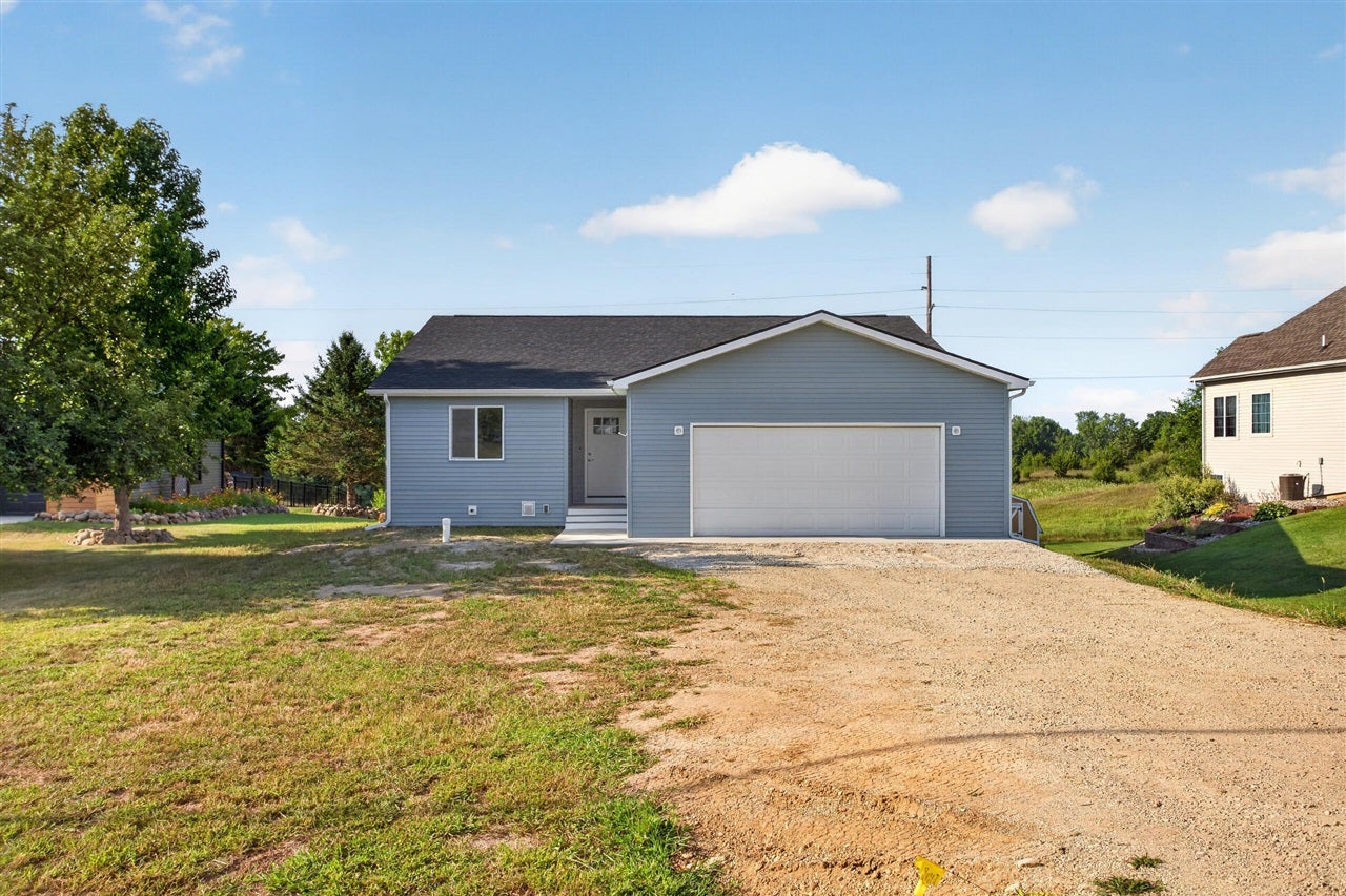 14869 Hilltop Drive