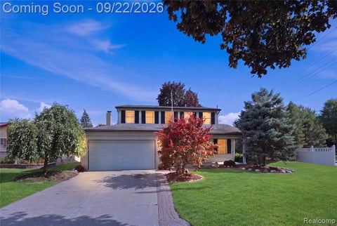 Photo of 13622 Biscayne Drive, Sterling Heights, MI 48313 (MLS # 61031880)