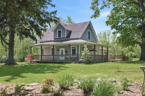 Photo of 7780 W East Road, Three Oaks, MI 49128 (MLS # 70534158)