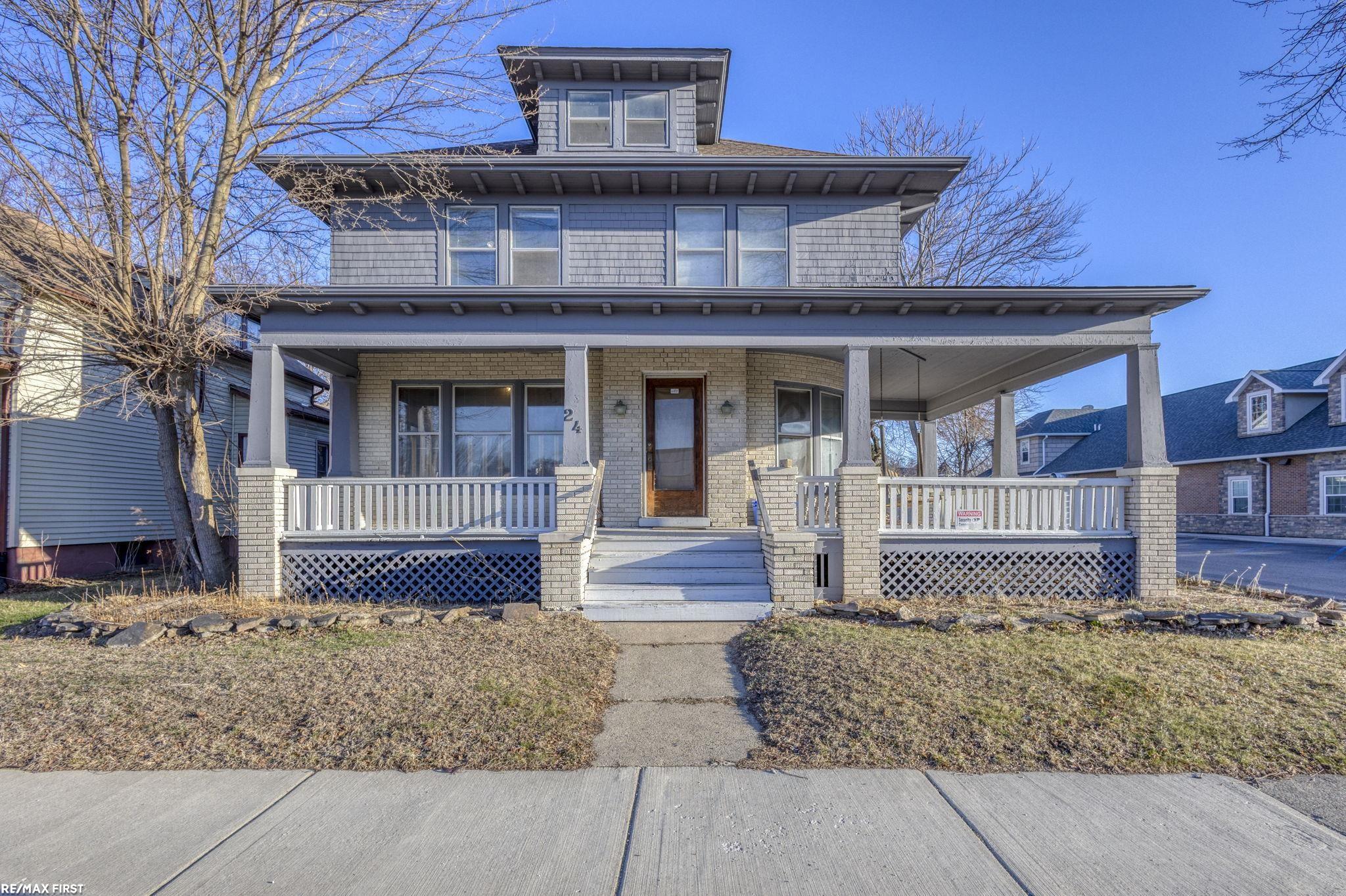 24 Grand Ave Avenue