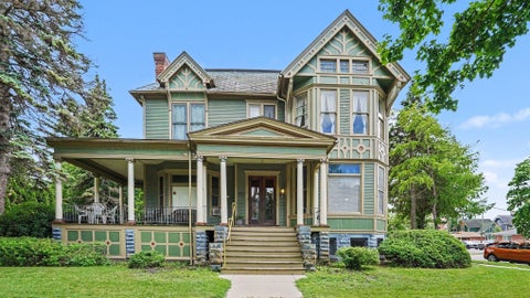 Photo of 1500 Center Avenue, Bay City, MI 48708 (MLS # 50212388)