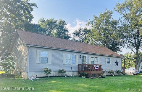 343 Bates Lane Monroe MI 48162