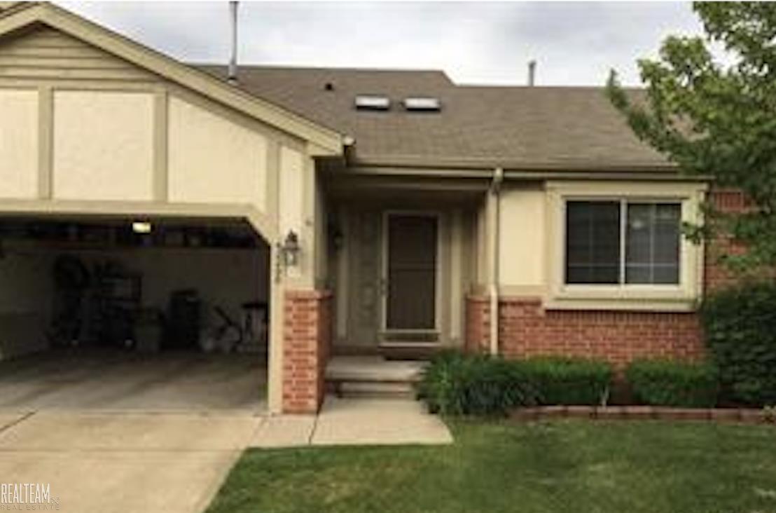 42200 Aspen Court